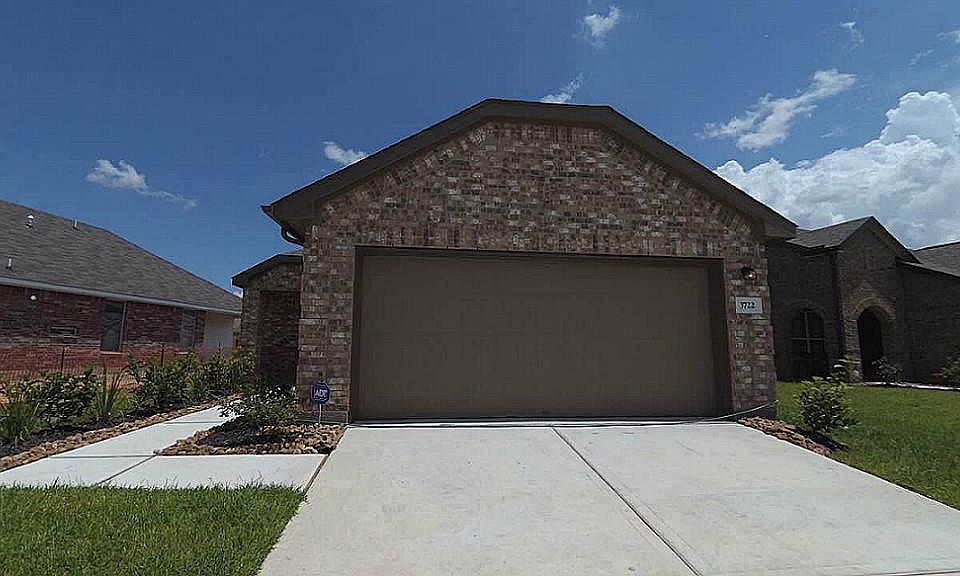 1st image of 3722 Goldleaf Trail Dr