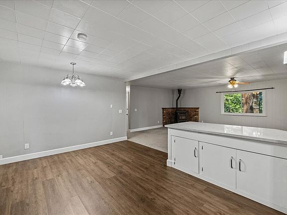5th image of 5401 Shangrala Ln #A