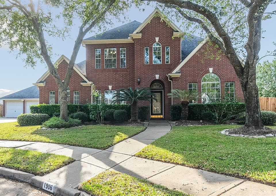 1st image of 1906 Maidenhair Ln