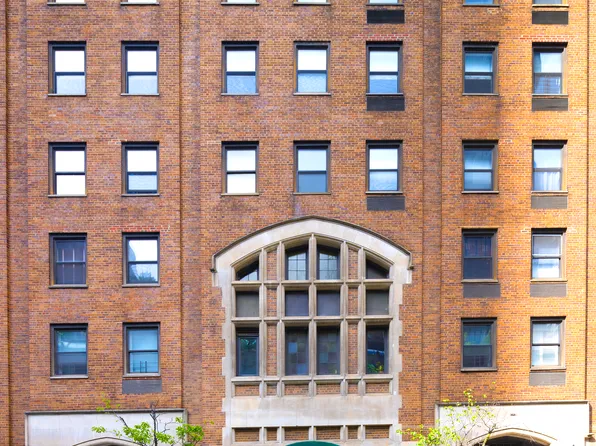 235 East 49th Street 4C image 12 of 12