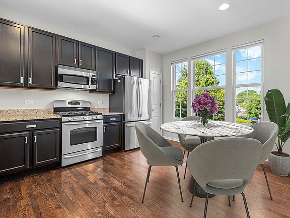 5th image of 64 N Dryden Pl