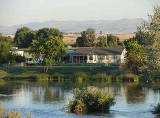 1205 Fox Run Rd, Homedale, ID 83628