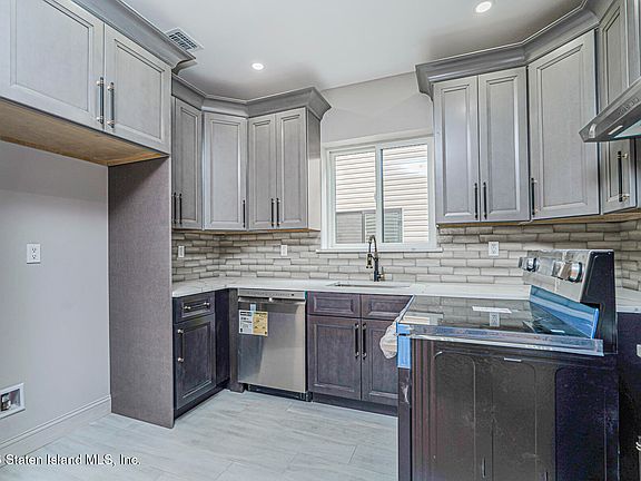 2nd image of 28 Hope Ave