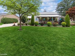 171 N Hemlock Ave, Wood Dale, IL 60191