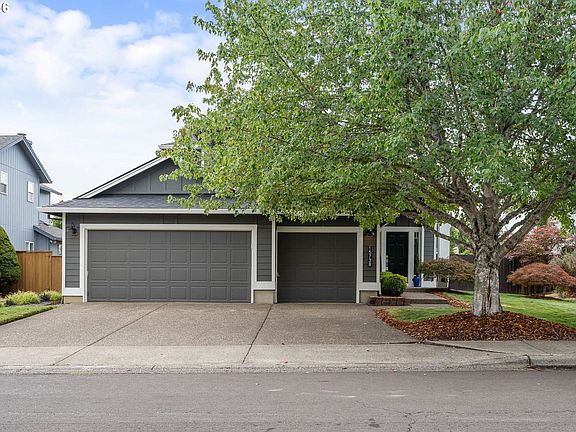 3rd image of 15738 NW Hackney Dr