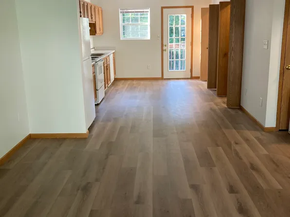 375 Grantland Dr APT 3, Dry Ridge, KY 41035