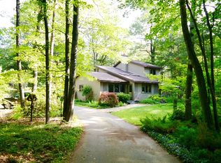 2814 E Kawkawlin River Dr, Kawkawlin, MI 48631
