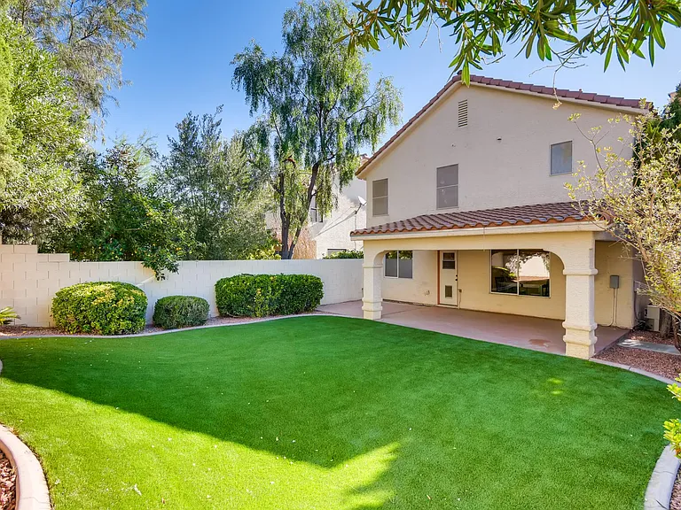 1409 Silk Tassel Dr — Photo 26