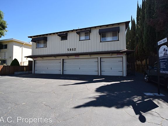 2nd image of 5852 Hazeltine Ave #17709183