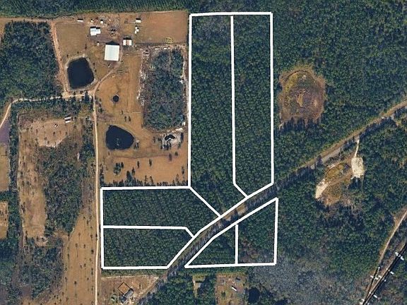 4th image of 5 Woods Ln