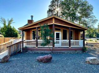 139 Heather Ln, Shady Cove, OR 97539