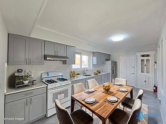 2nd image of 18 Balfour St Floor 2