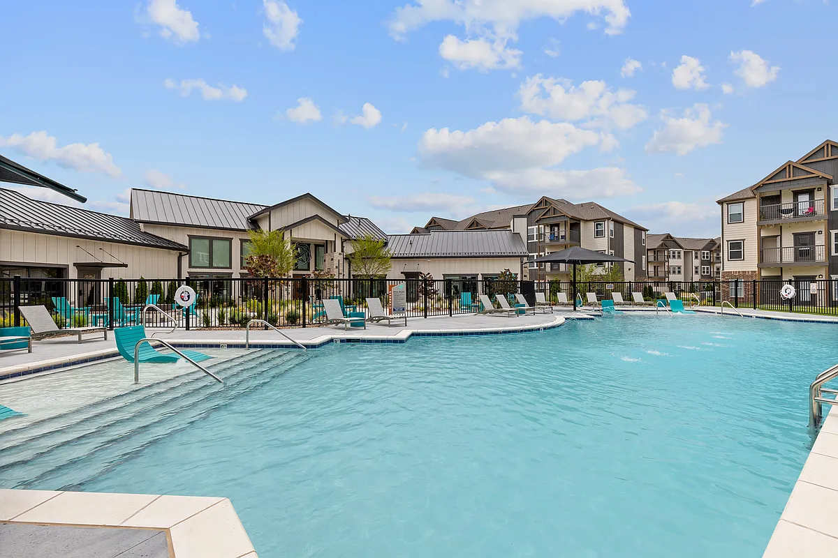 Building Photo - Cypress Crossing