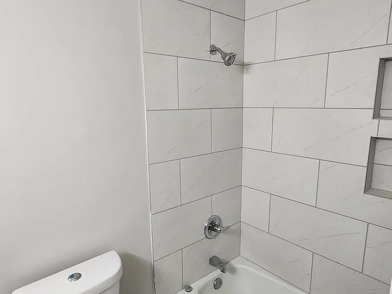 4765 Covington Pike — Photo 3