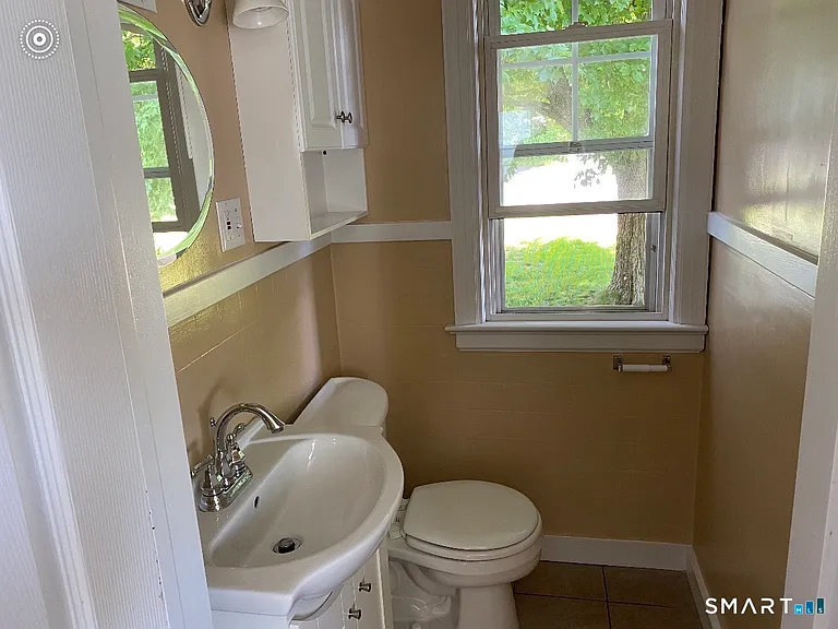 304 Buckingham St — Photo 5