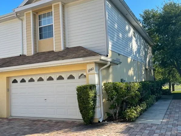 2982 Estancia Pl, Clearwater, FL 33761