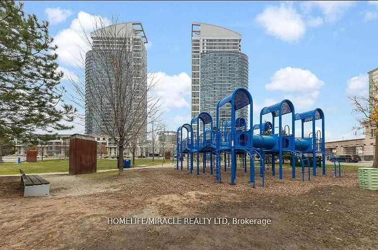 36 Lee Centre Dr #2106 — Photo 30
