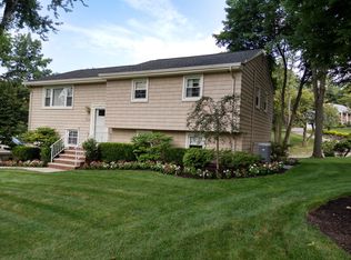 102 Jacksonville Rd, Towaco, NJ 07082