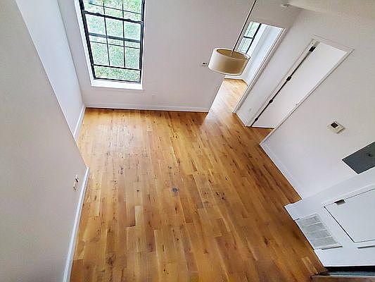 5th image of 863 Greene Ave #4C