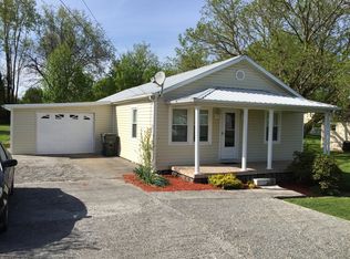 554 Old Airport Rd, Bristol, VA 24201