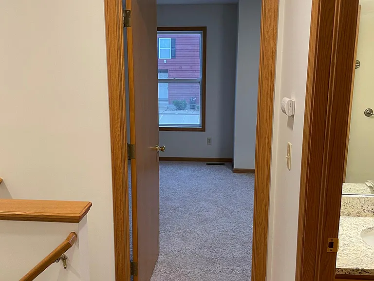 1127 Mindy Lane — Photo 16