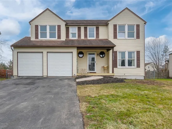 5240 Brescia Path, Clay, NY 13041