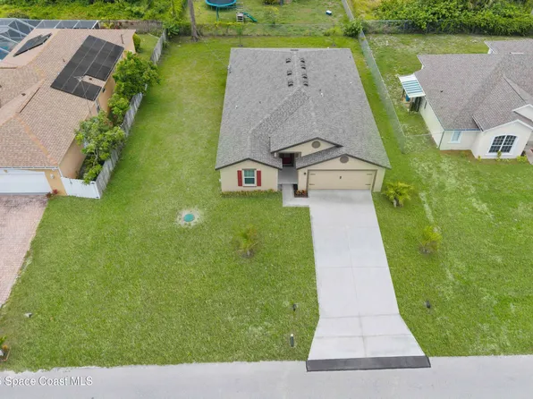 318 Hammonton St SW, Palm Bay, FL 32908