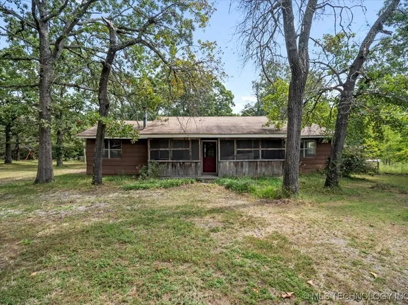 2380 N 255th Rd, Mounds, OK 74047