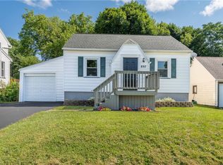 897 Britton Rd, Rochester, NY 14616