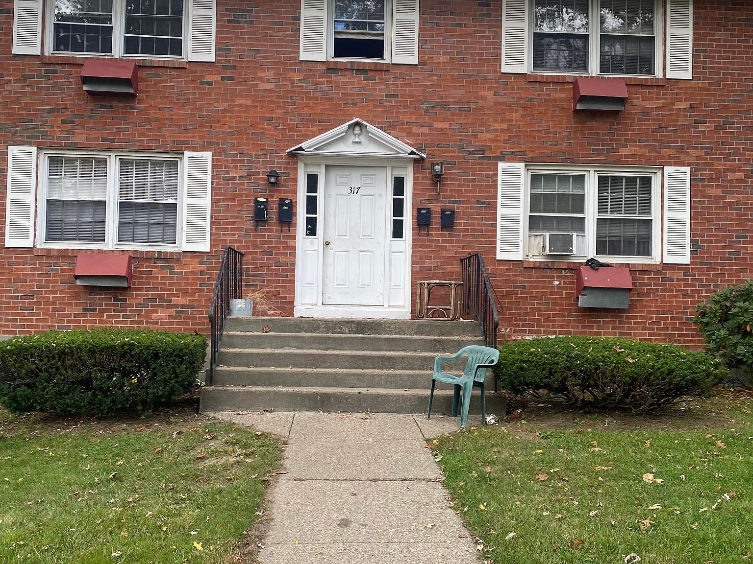 317D Roanoak Ave 317D, Willimantic, CT 06226 Zillow