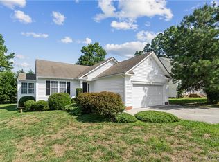 15912 Searchlight Ct, Chester, VA 23831