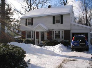 1417 Valencia Rd, Niskayuna, NY 12309