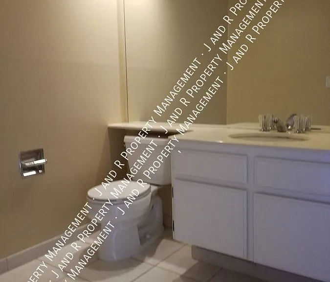 203 Dunbarton Cir — Photo 23