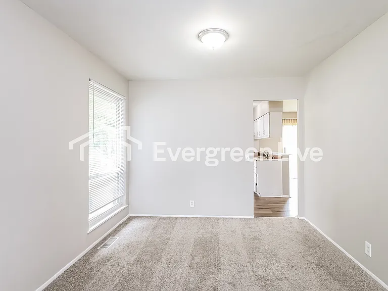 3425 Brookshire Dr — Photo 13