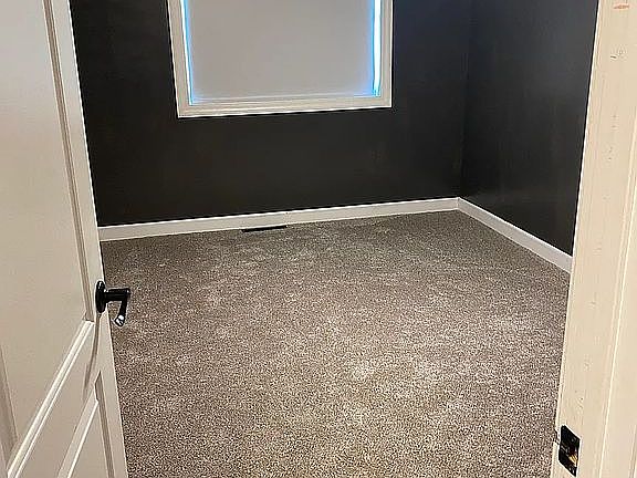 5th image of 321 N James St