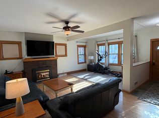 18 Rustic Ldg W, Minneapolis, MN 55419