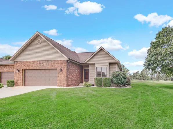 16484 Pretty View Dr #14, Plymouth, IN 46563