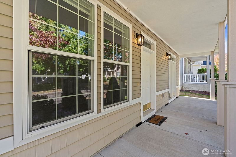 2nd image of 8425 16th Avenue SE