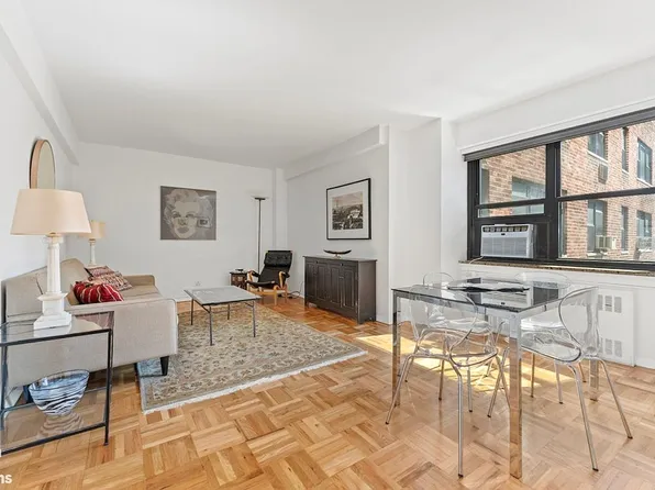 11 Riverside Dr #14OW, Manhattan, NY 10023