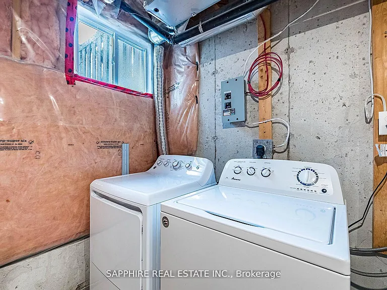 3255 Redpath Cir — Photo 39