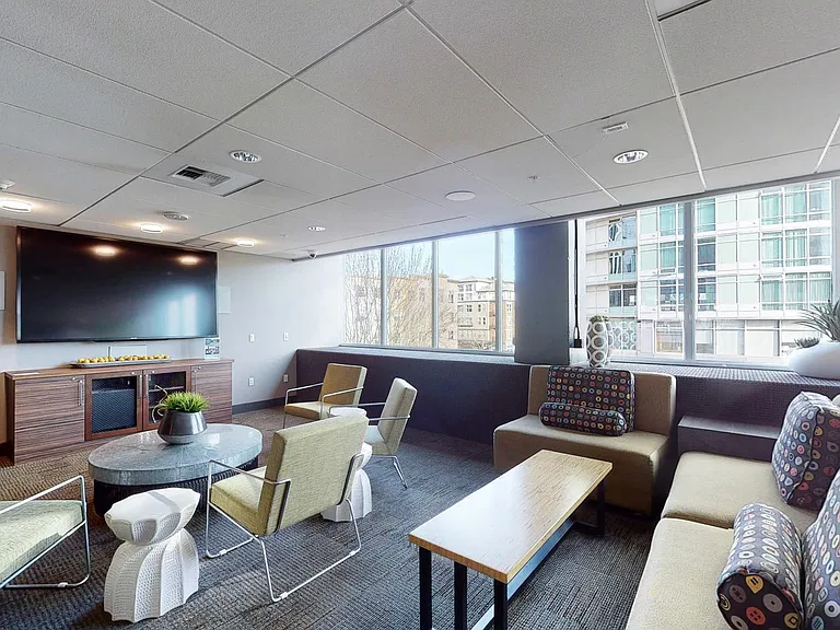 Elements Apartments — Photo 29
