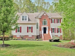 15112 Fox Grove Ln, Midlothian, VA 23112