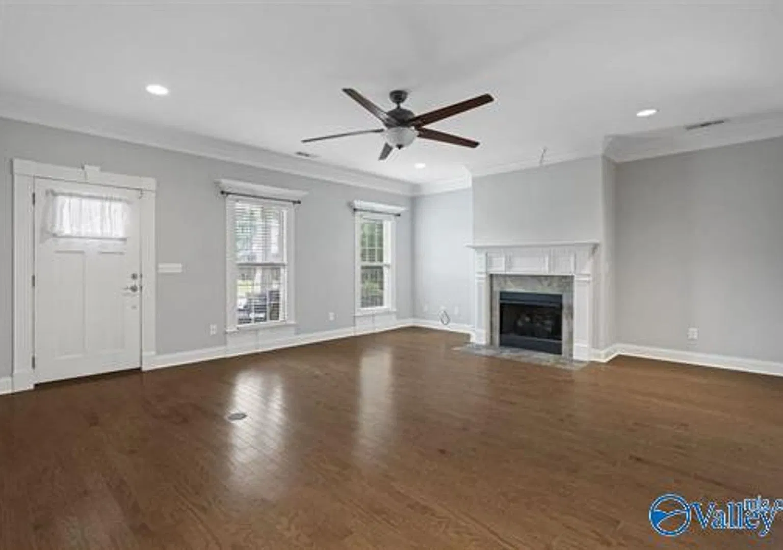 Beautiful 3-Bedroom Craftsman Home in Madison 6-Month Lease Available! — Photo 3