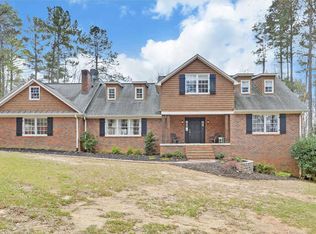 1327 Smith Oglesby Dr, Elberton, GA 30635