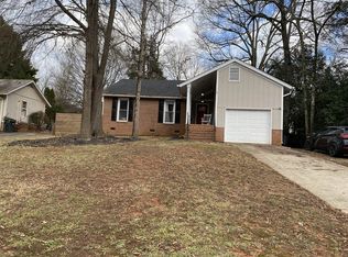 9315 Shackleford Trl, Charlotte, NC 28227