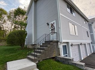 151 Shelter Rock Rd Unit 46, Danbury, CT 06810