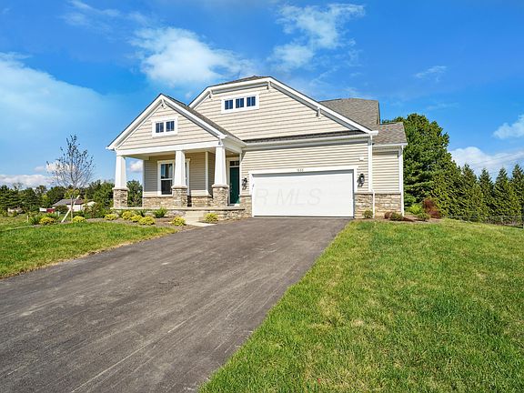 2nd image of 1533 Maple Heights Dr