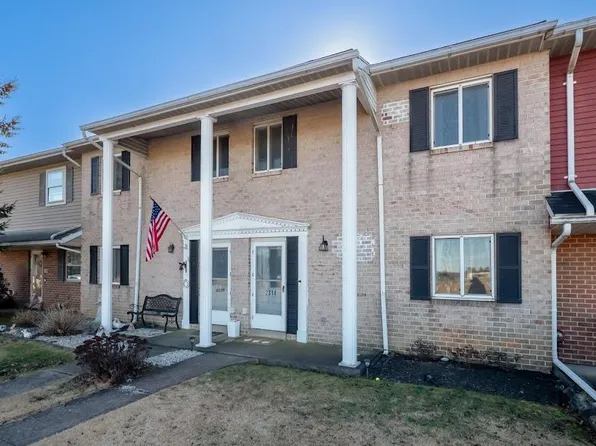 2314 Grove Rd, Allentown, PA 18109