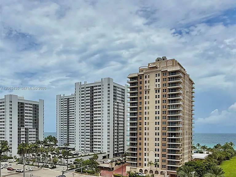 1945 S Ocean Dr #710 — Photo 38