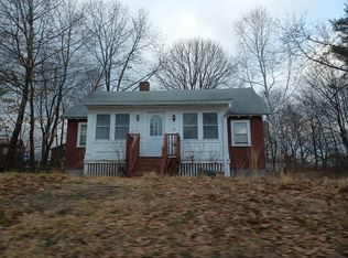 5 Ridgeway Ave, Sanford, ME 04073